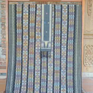 Songket dan Selendang Bedeg Bedegan Hitam