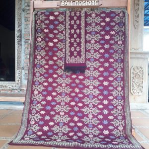 Songket dan Selendang Wayang Ungu